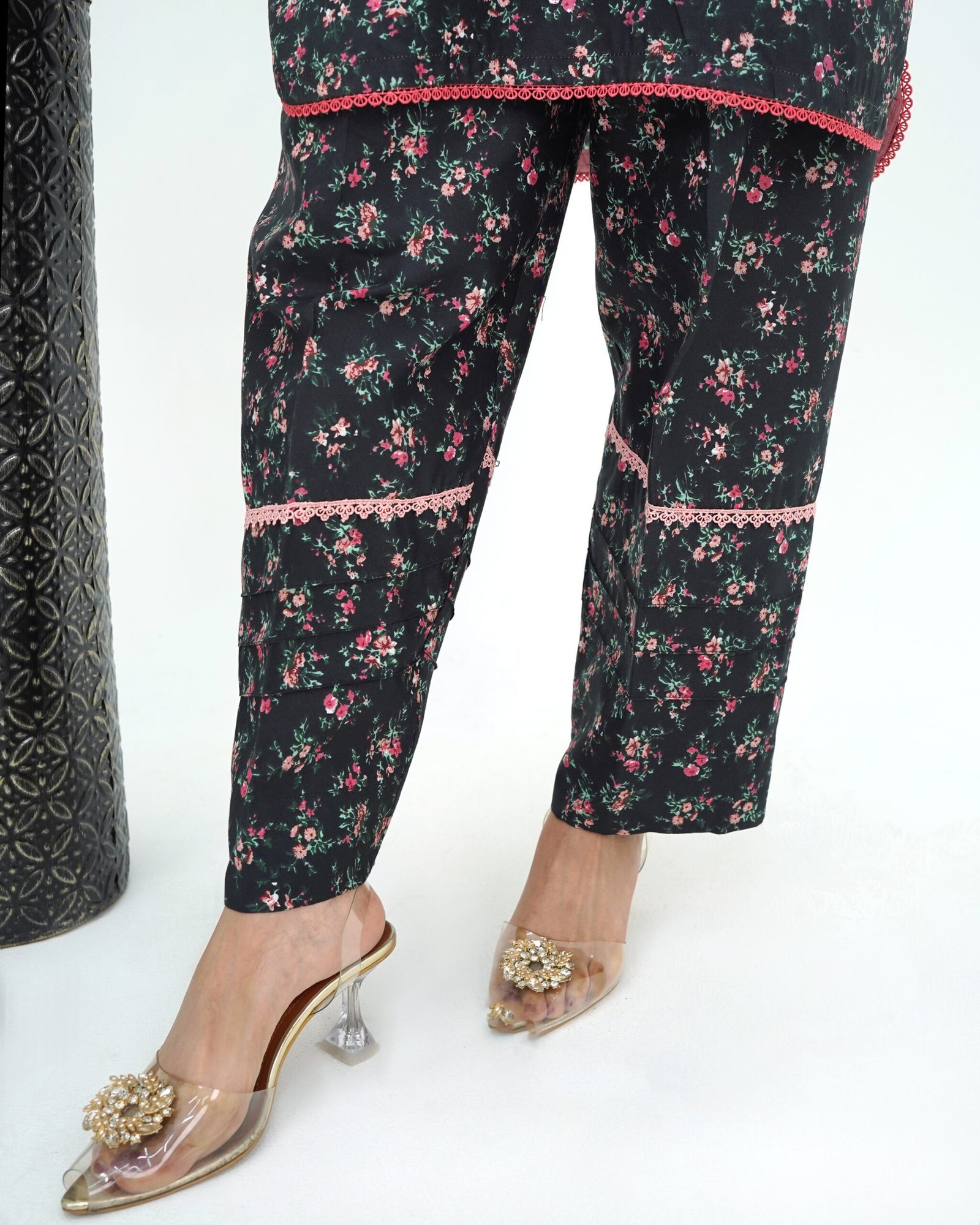 Monochrome Grace 2-Piece Cotton Outfit - Image 4