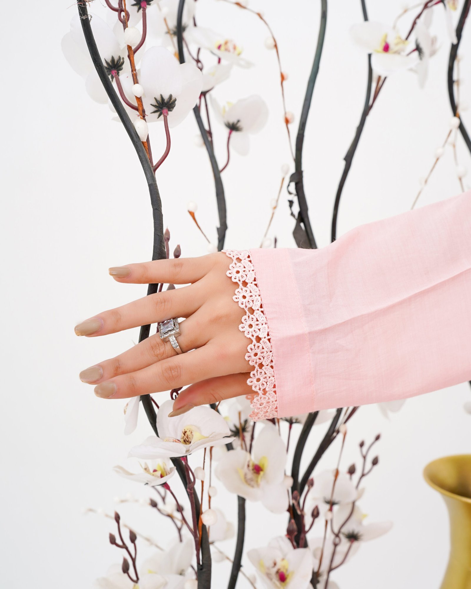 Rosewood Harmony Stuffed Lawn 3-Piece Suit - Image 7